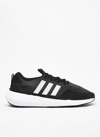 Swift Run 22 Sneakers - pzsku/Z244C3293CD79BCFABBBCZ/45/_/1649663800/f5bd978e-0f71-46a4-b9bf-10f6df7ba637