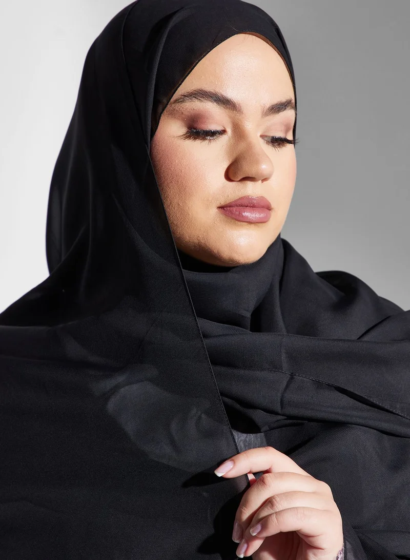 خزانة عباية بخطوط
