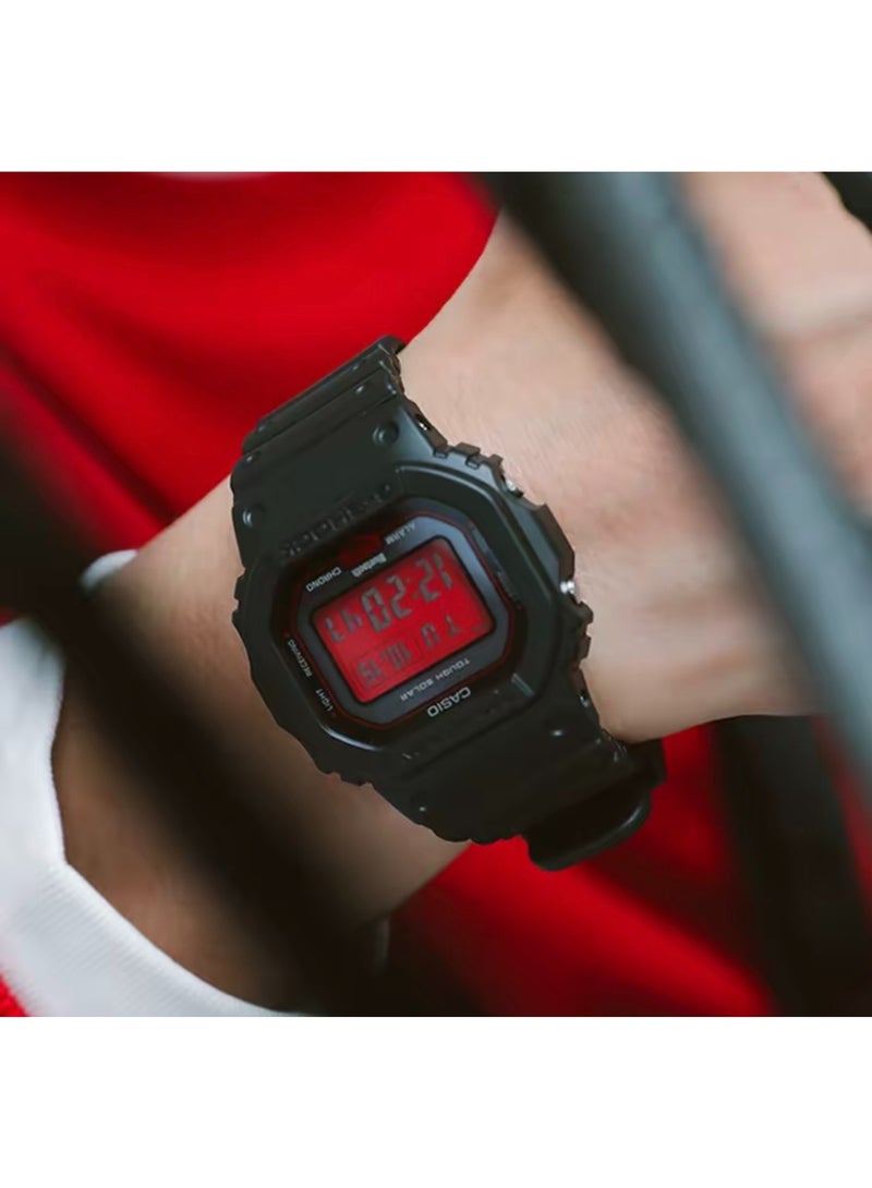 كاسيو ساعة إلكترونية بلوتوث طاقة شمسية، مقاومة للماء والصدمات، مربع صغير عتيق من CASIO "قلب قوي" - Image 2