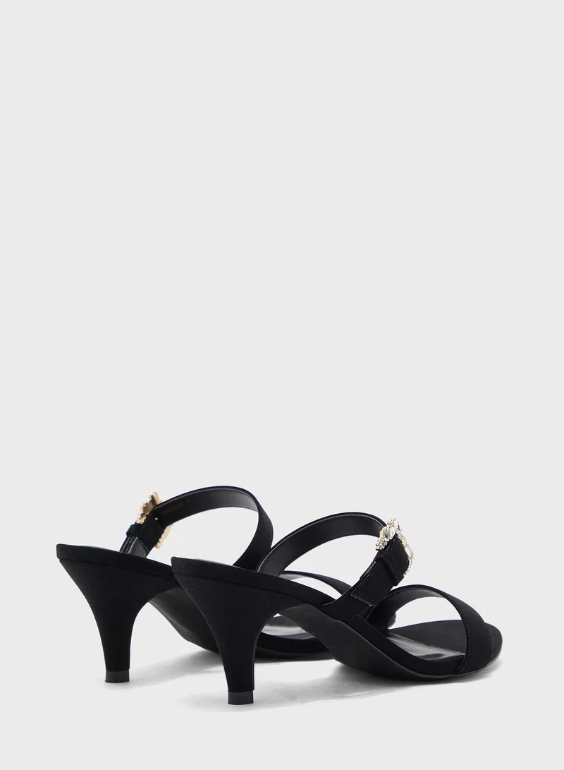 Vincci Mid-Heel Sandals