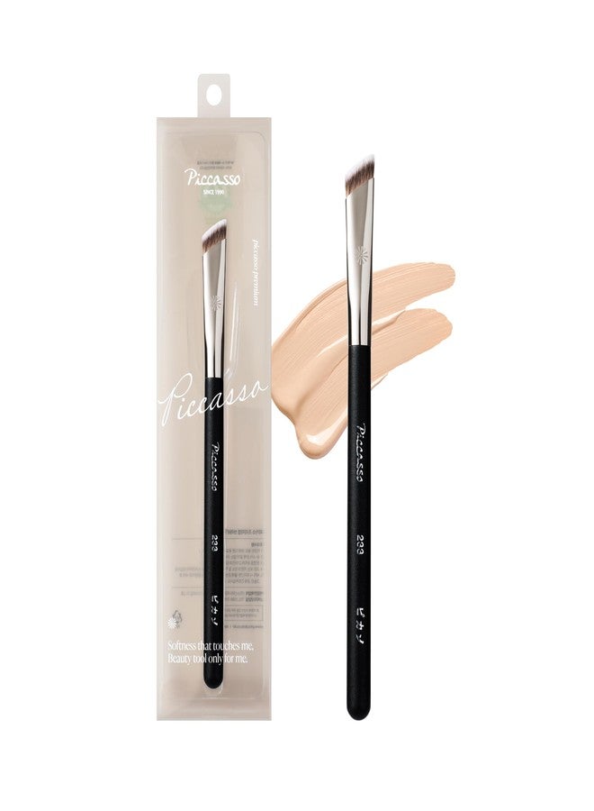 Piccasso Brush 233 Concealer Makeup Brush for Pore Coverage - Precision Tapping Tip for Flawless, Smooth Finish - Synthetic Hair, Wooden Handle - Image 1