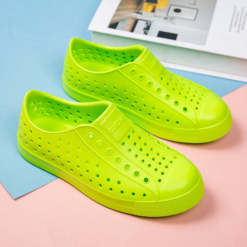 2024 Children'S New Hole Shoes Eva Lightweight Non-Slip Solid Color Garden Shoes For Boys And Girls 25-35 - Image 1