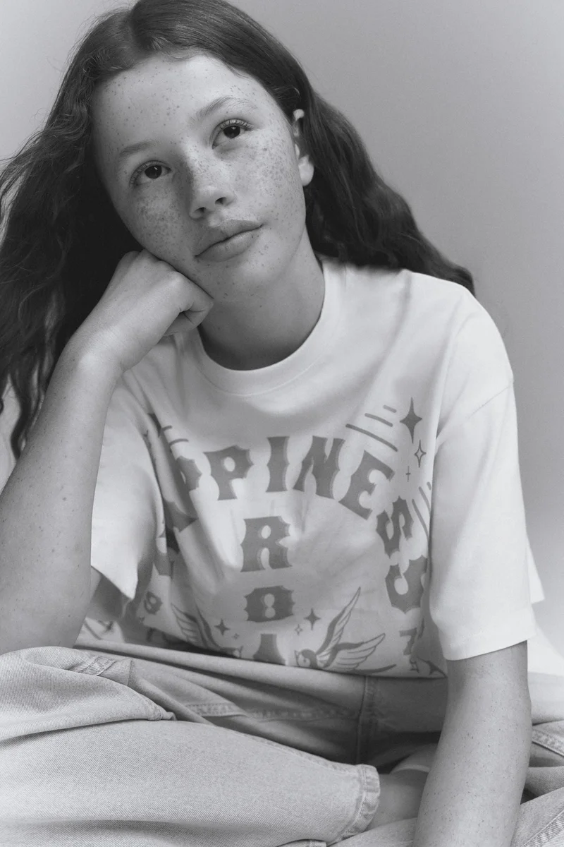 اتش اند ام تي-شيرت قطني فضفاض