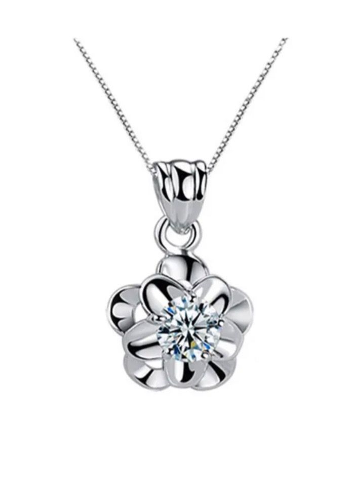 نونز أب سلسال نسائي انيق باللون الفضي - Image 2