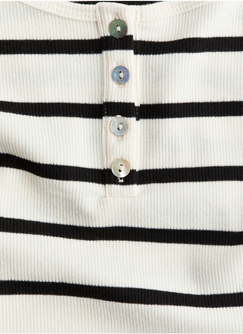 H&M Ribbed Button-Top Vest Top