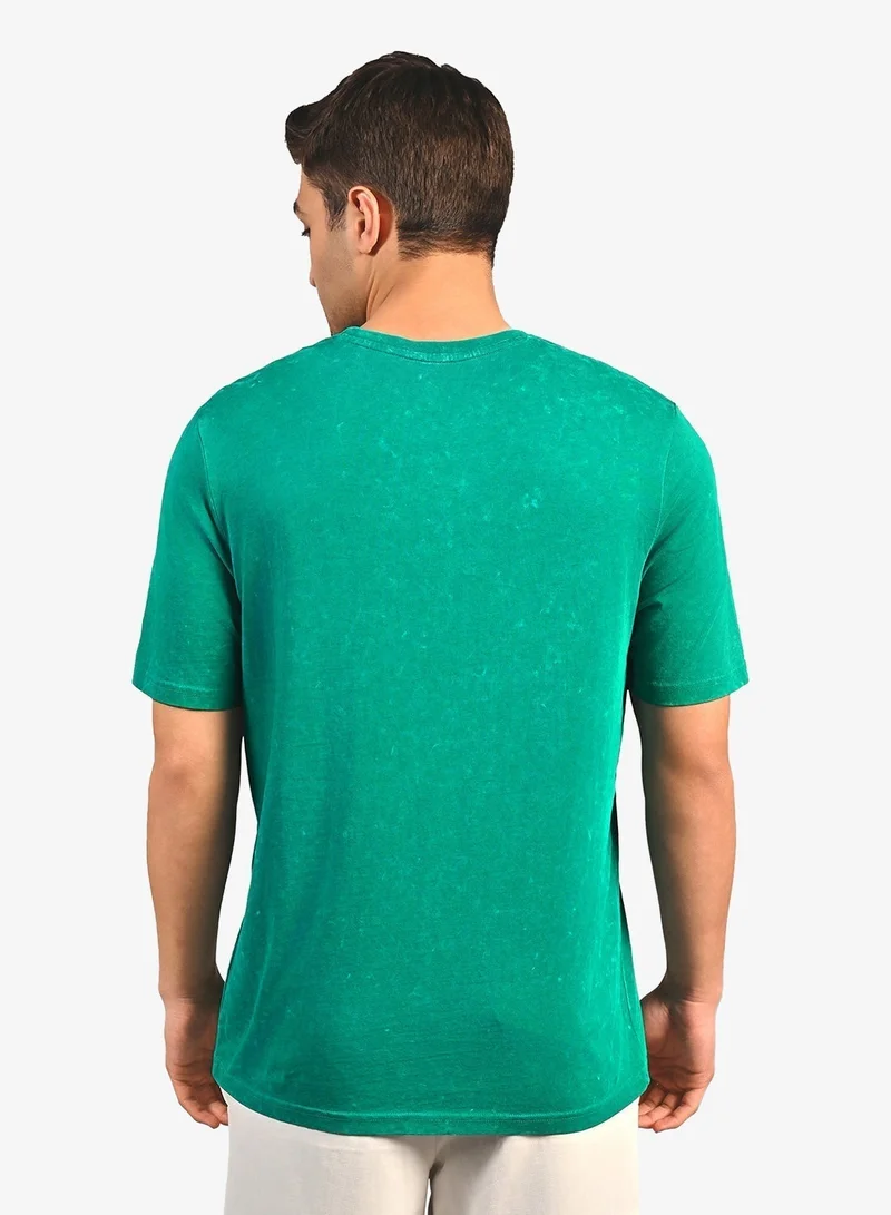 SKECHERS Acid Wash Graphic T-Shirt