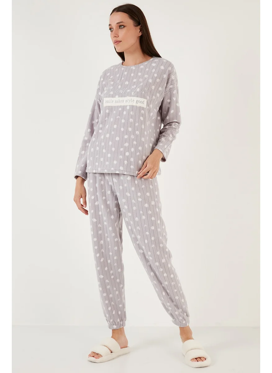 Lela Regular Fit Crew Neck Fleece Pajama Set Women's Pajama Set 6571007