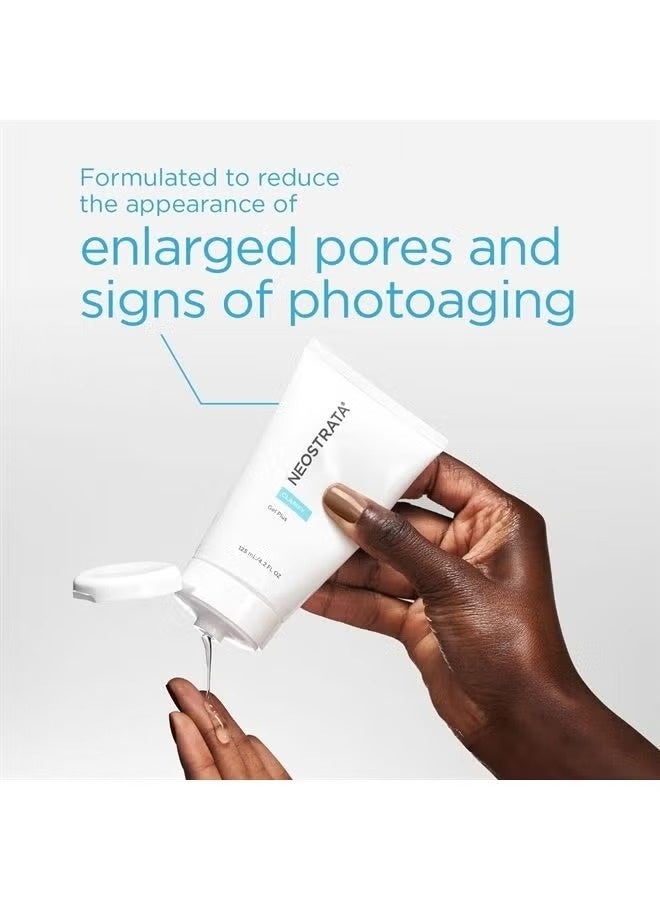 NeoStrata Clarify Gel Plus Refining Care 15 AHA 125ml is a non-greasy skin care product for acne-prone skin, formulated to reduce the appearance of enlarged pores and signs of photoaging. It refines roughness and evens out skin tone.  This light-textured gel is designed for those who have used glycolic acid before.  Glycolic acid is known to exfoliate the skin, improve cell renewal and visibly regenerate the skin's surface.  Suitable for oily skin prone to breakouts, photoaging, large pores, uneven skin tone, coarse texture and ingrown hairs.  Ideal in hot and humid climates.  Can be used for face and body.  Fragrance-free. - Image 3