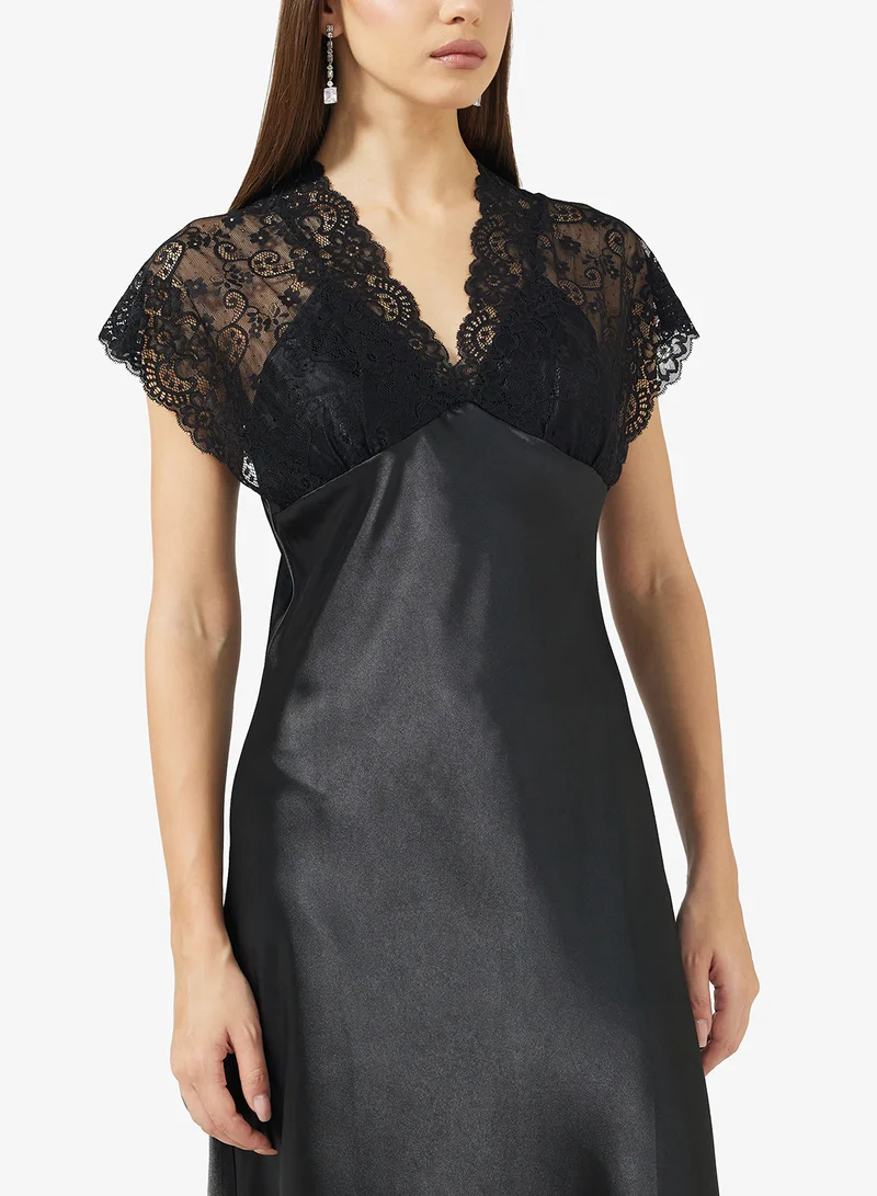 ELLA Night Dress With Lace