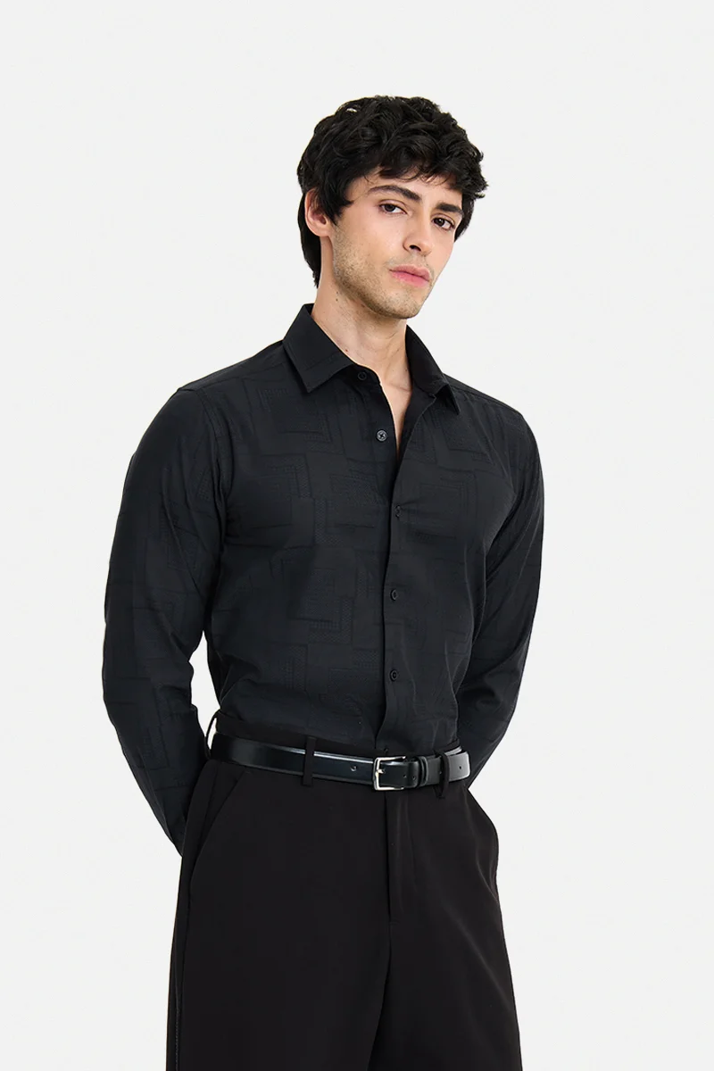 سنيتش Black Geometric Long Sleeve Slim Fit Formal Shirt