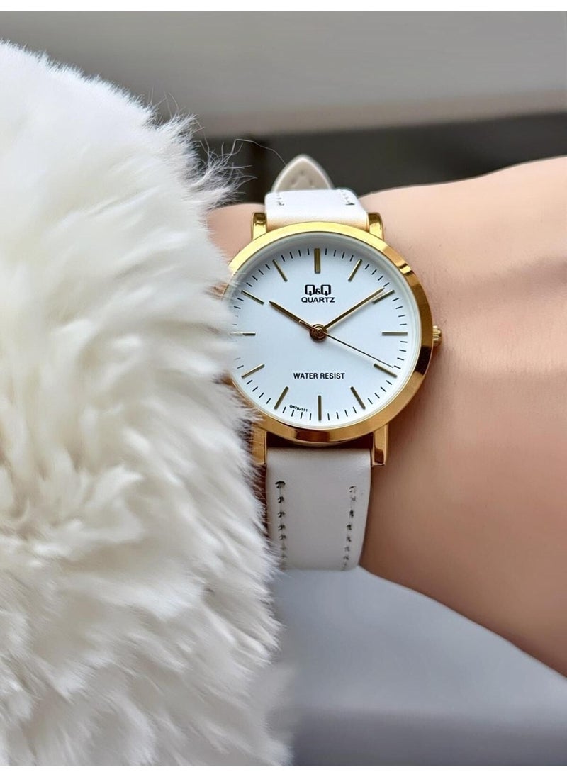Q&Q - Elegant Slim Case Women's Leather Band Wristwatch - Image 1