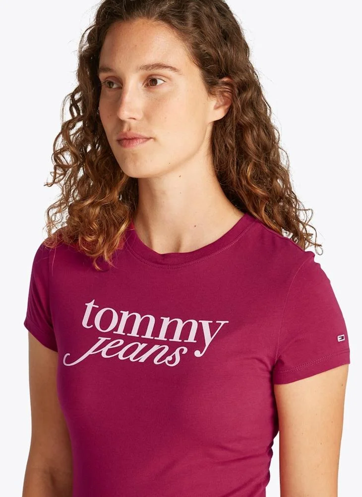TOMMY JEANS Crew Neck Logo T-Shirt
