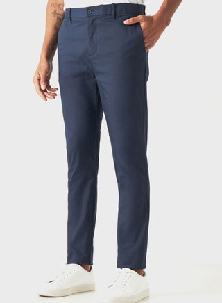 Essential Slim Fit Pants - pzsku/Z246DF2D9DCF875A14B66Z/45/_/1709583432/5389eddb-5c62-438a-b967-e4f36437956e