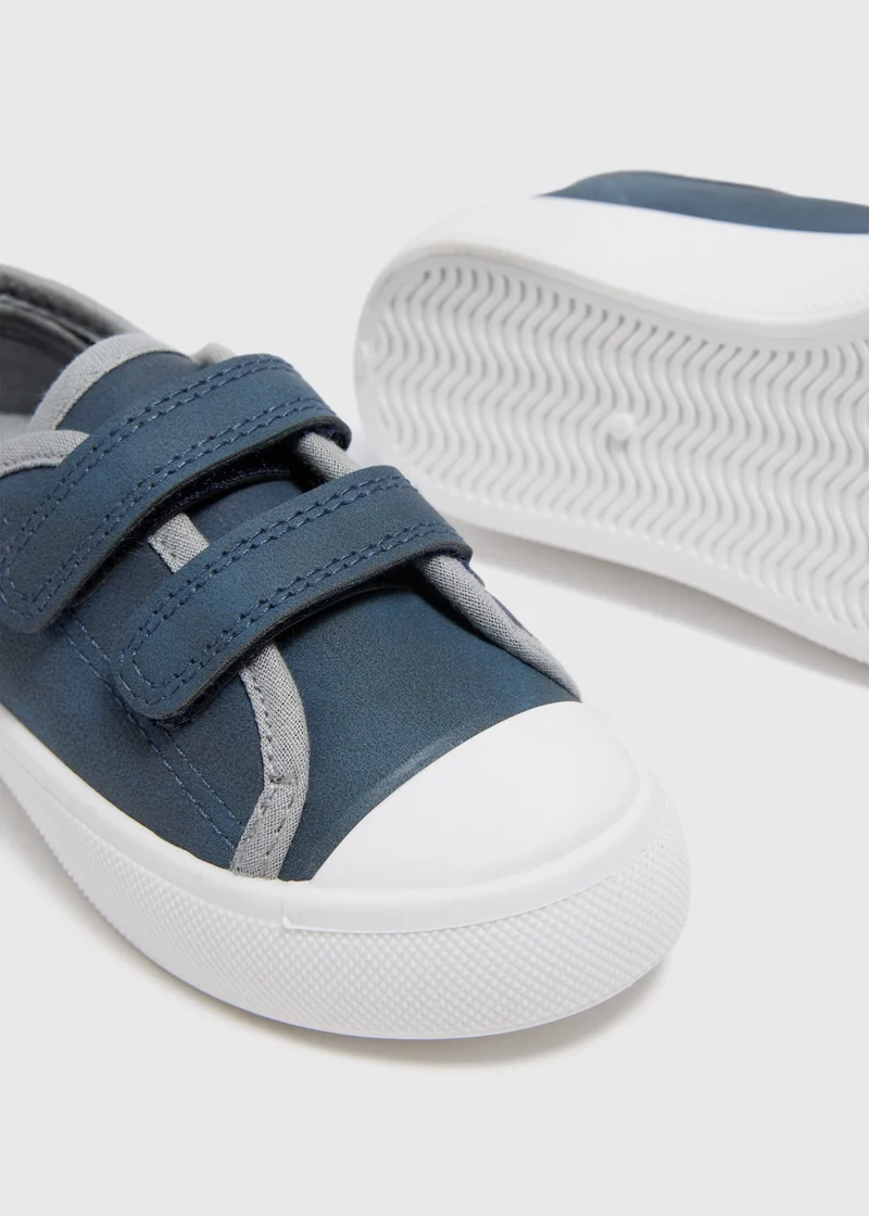 ماتلان Boys Navy Double Strap Trainers
