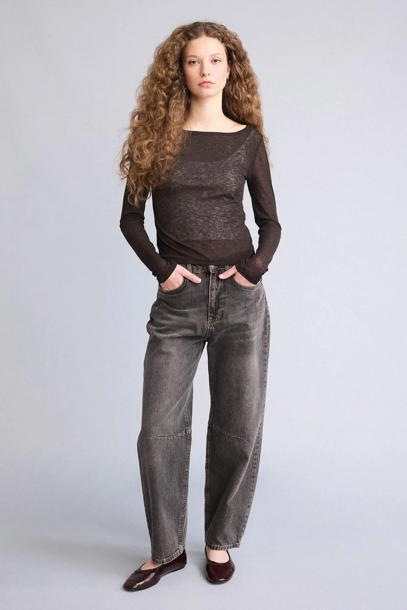 ديفاكتو Boat Neck Long Sleeve T-Shirt