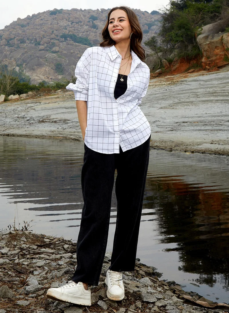 كامبوس سوترا Women's Daisy White Graph Check Oversized Shirt