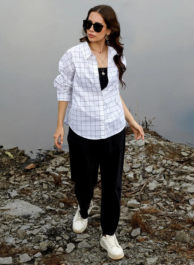 كامبوس سوترا Women's Daisy White Graph Check Oversized Shirt