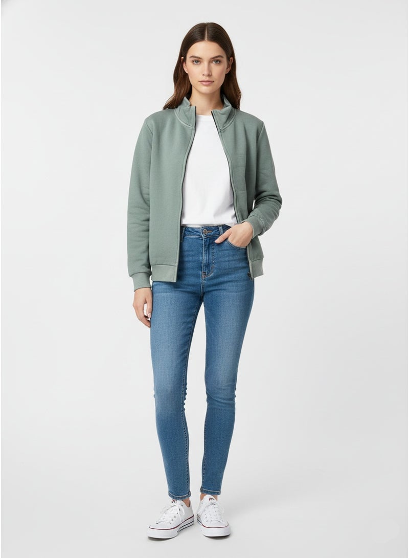 EVERLAST جاكيت كامل بسحاب أخضر فاتح للنساء - ياقة مرتفعة مزيفة، أكمام طويلة، تصميم مريح يناسب جميع الأجسام - Image 2