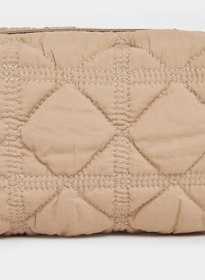 Styli Diamond Stitch Pattern Wash Bag - Image 4