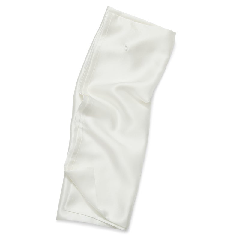 Brooklinen Mulberry Silk Pillowcase - 100% Mulberry Silk - Standard Size  Ivory | Skin  Hair and Sleep Benefits - Image 5
