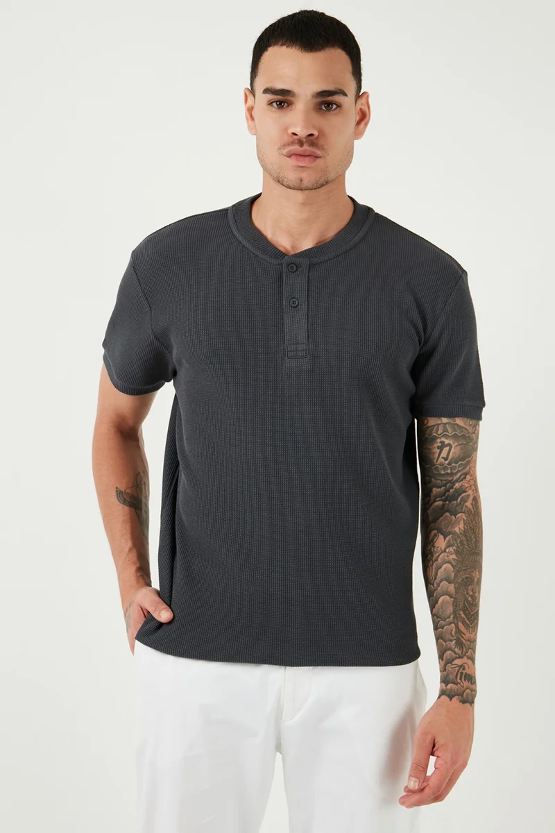 بوراتي Cotton Relaxed Fit Buttoned Crew Neck T Shirt Men's T Shirt 5902737
