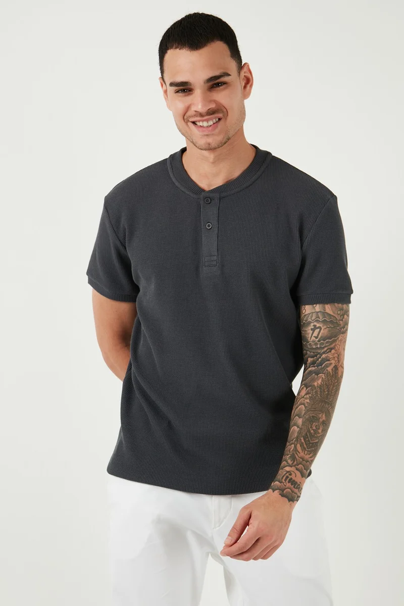 بوراتي Cotton Relaxed Fit Buttoned Crew Neck T Shirt Men's T Shirt 5902737