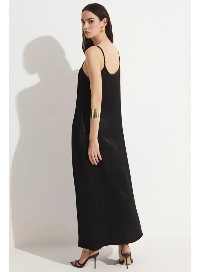 JUNE Sleeveless Maxi Dress