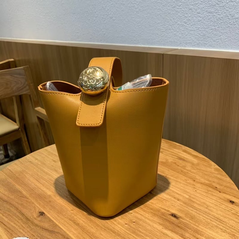 Pebble Waterfall Bucket Bag for Women - Trendy Shoulder Crossbody Handbag