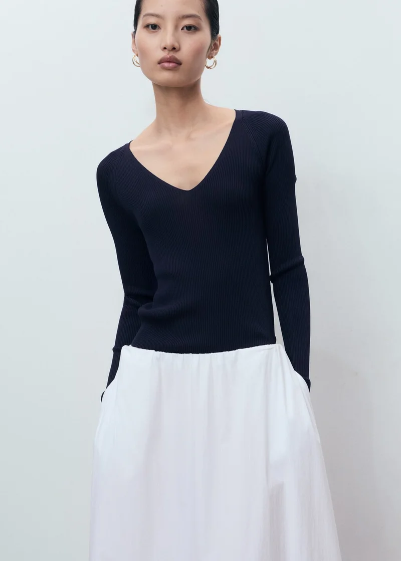 مانجو V-neck ribbed knit sweater