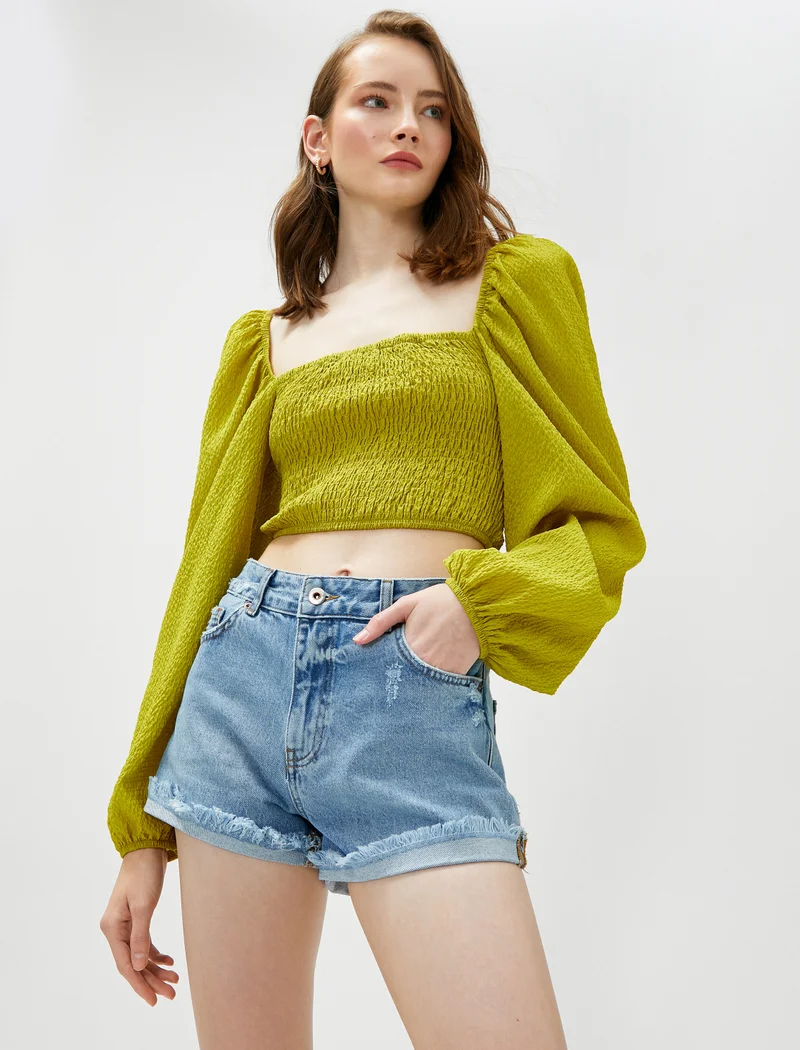 كوتون Puff Sleeve Square Neck Gimped Crop Blouse