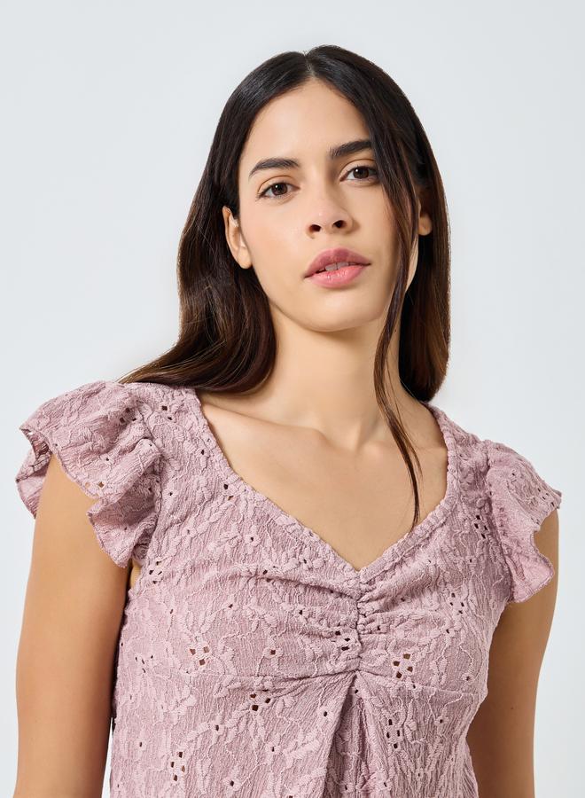 ستايلي طقم من بنطال بيجاما وبلوزة بتفاصيل مُجمعة - Image 3