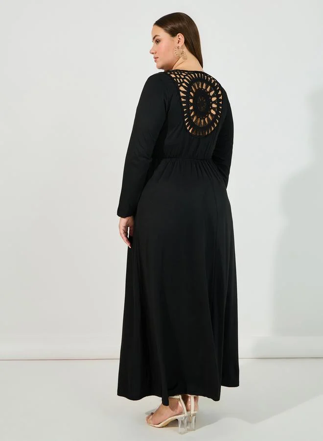 Styli Plus Size Crochet Back Detail A-Line Maxi Dress