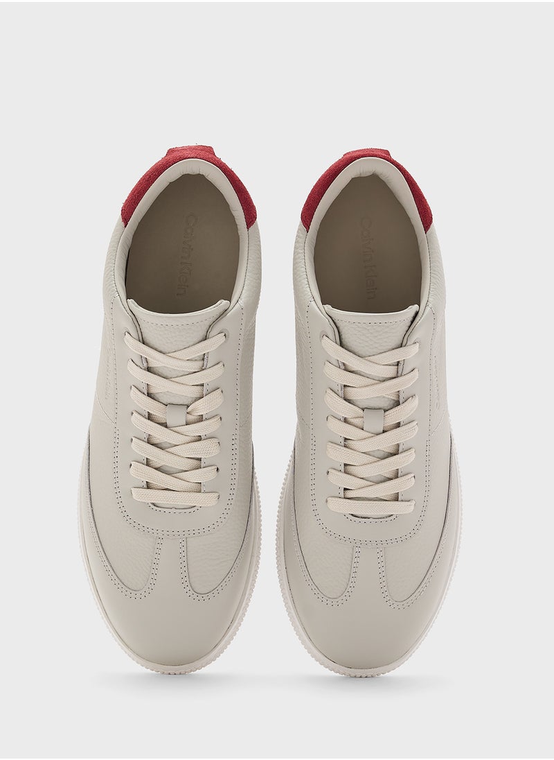 CALVIN KLEIN LOW LACE UP LEATHER TRAINERS  - Image 4