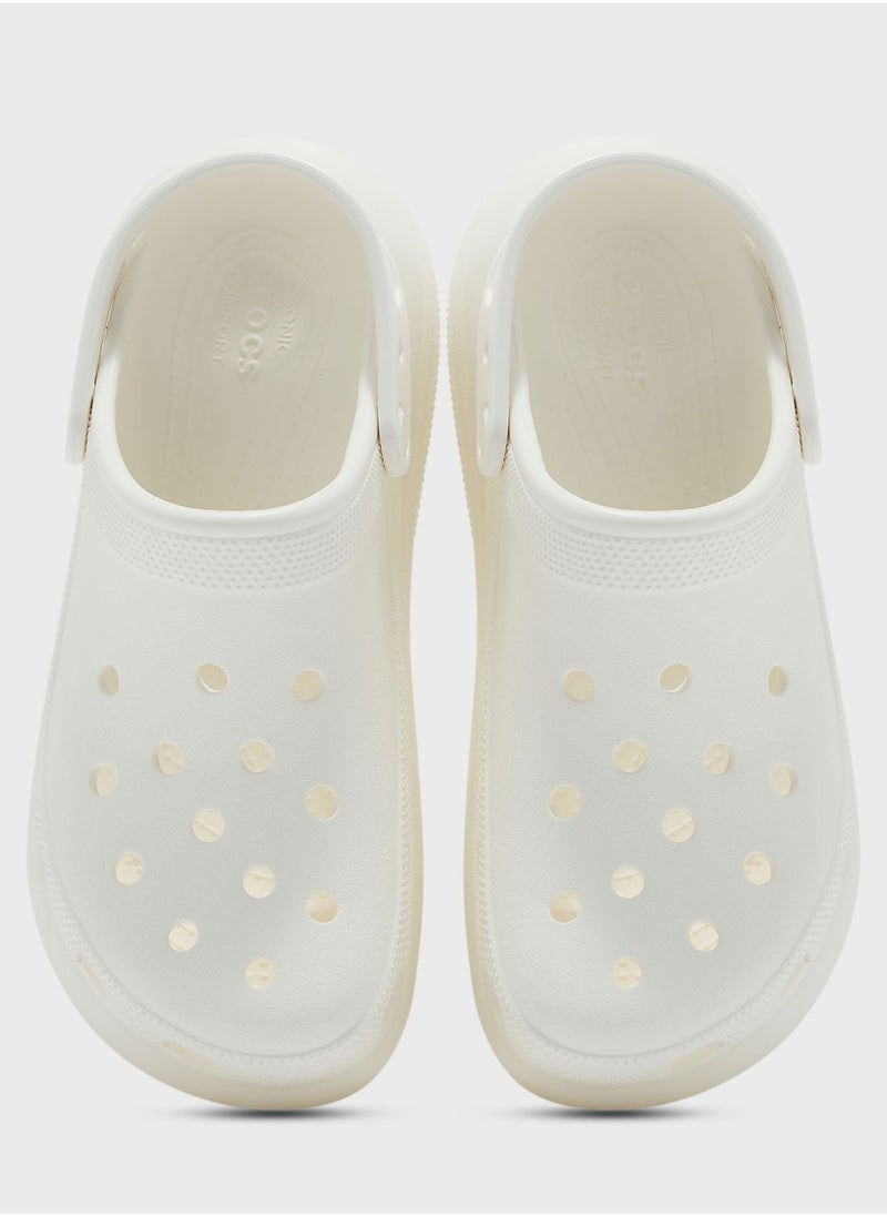 crocs - Classic Crush Clog - Image 1