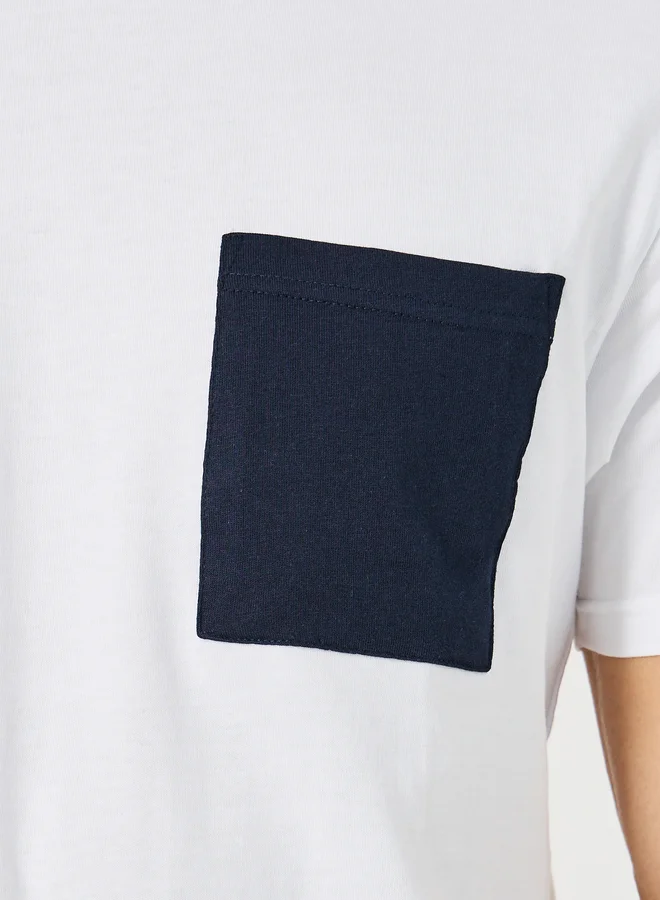 Styli Solid Contrast Pocket Detail T-Shirt and Pyjama Set