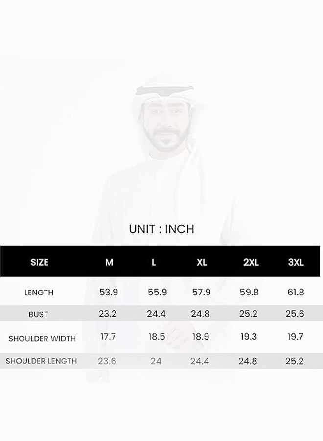 متجر اختياري ثوب سعودي رجالي – قندورة سعودية مخيطة يدويًا، كندورة كاملة الطول قابلة للتنفس ومريحة للأولاد، بياقة ماندارين، أكمام طويلة، جيب أمامي على الصدر وجيوب جانبية  - Image 5