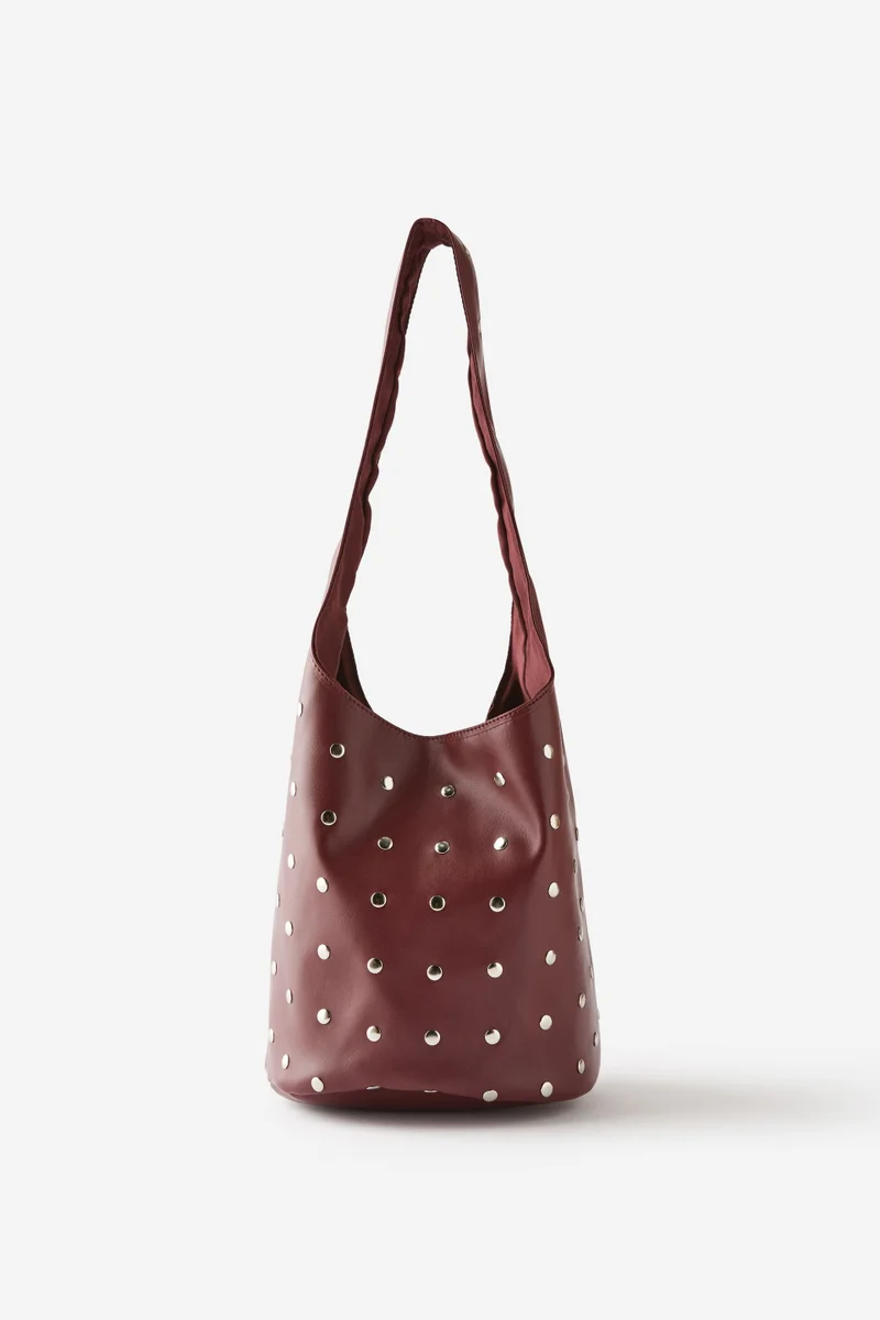 روبي حقيبة دلو مرصعة من ليا