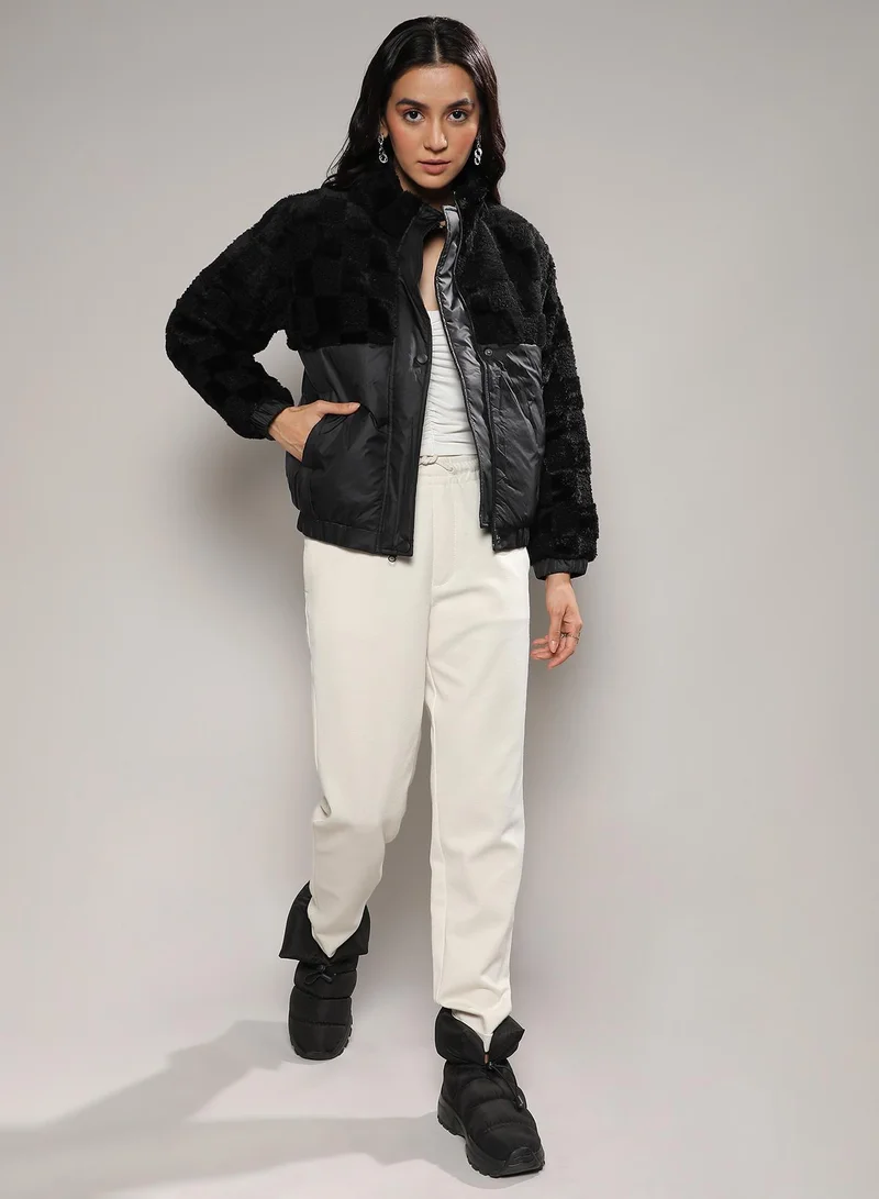 كامبوس سوترا Women's Carbon Black Fleece Self-Design Buffalo Check Jacket