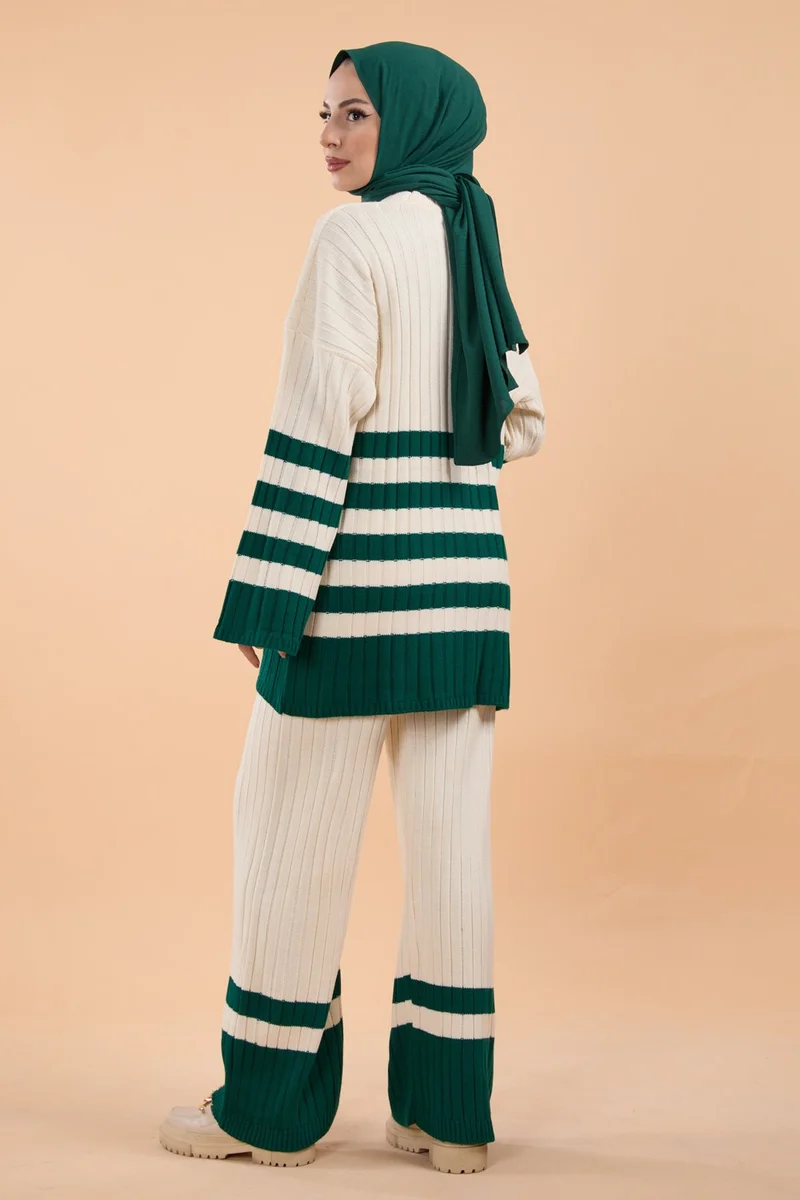 Tofisa 23767-CREAM-EMERALD Knitwear Set