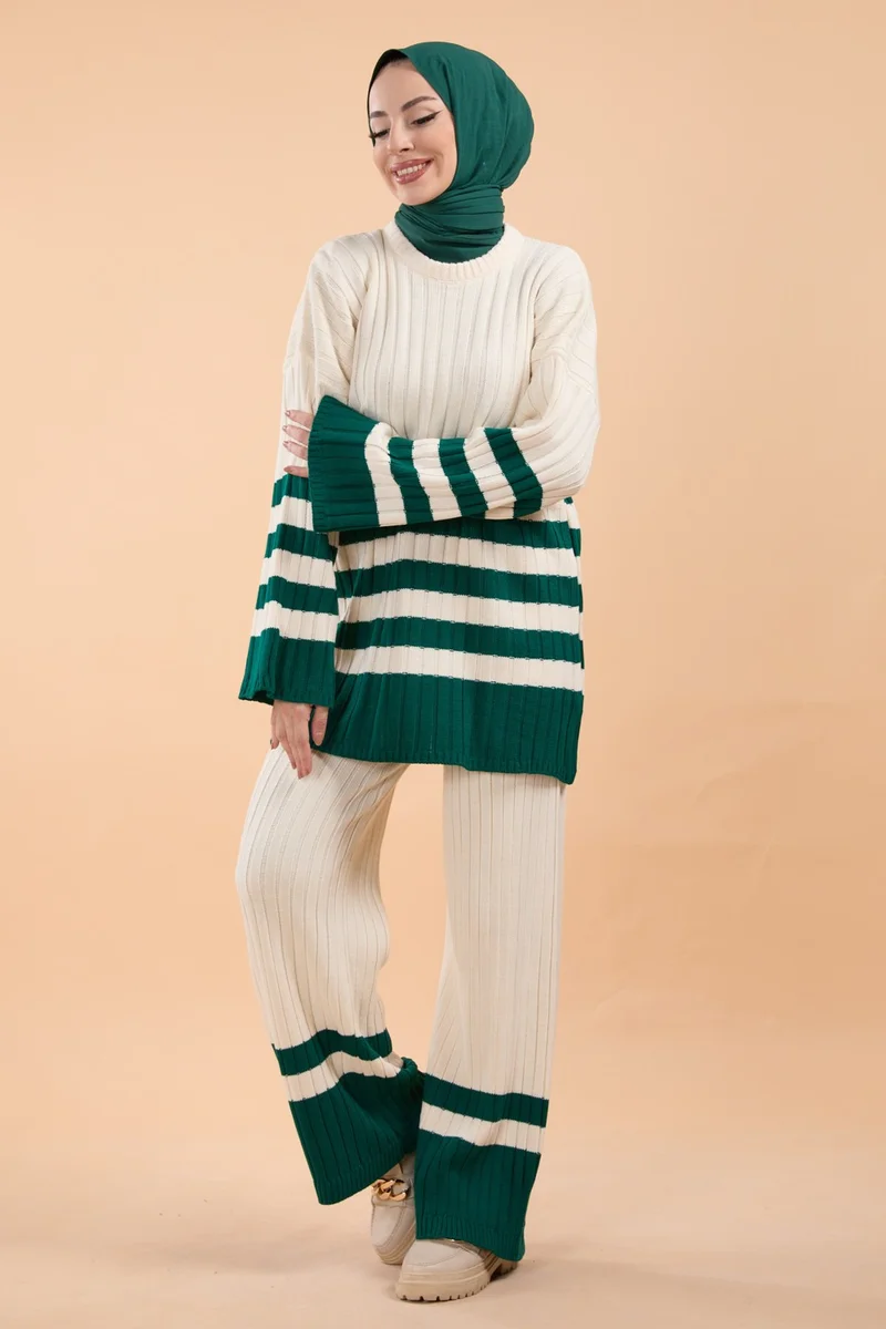 Tofisa 23767-CREAM-EMERALD Knitwear Set