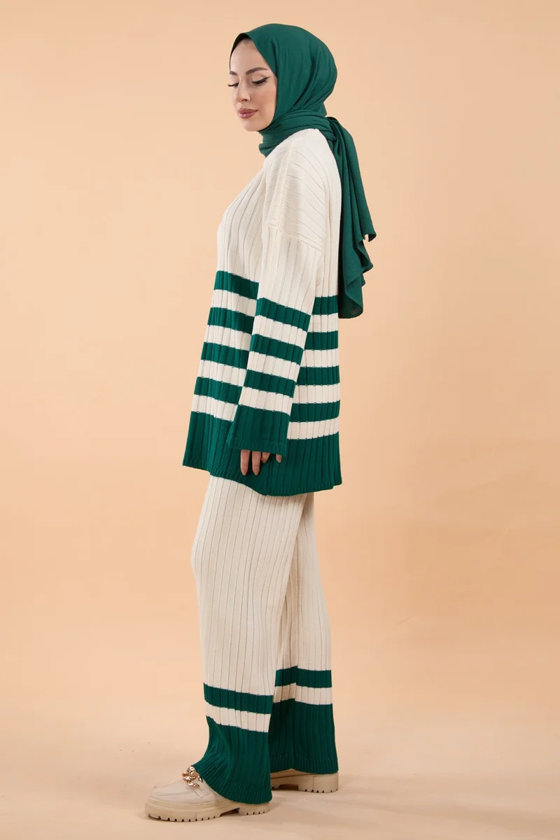 Tofisa 23767-CREAM-EMERALD Knitwear Set