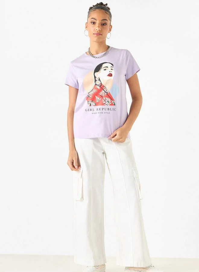 سبلاش فيڤ تيشيرت بياقة دائرية وطبعة جرافيك وأكمام قصيرة