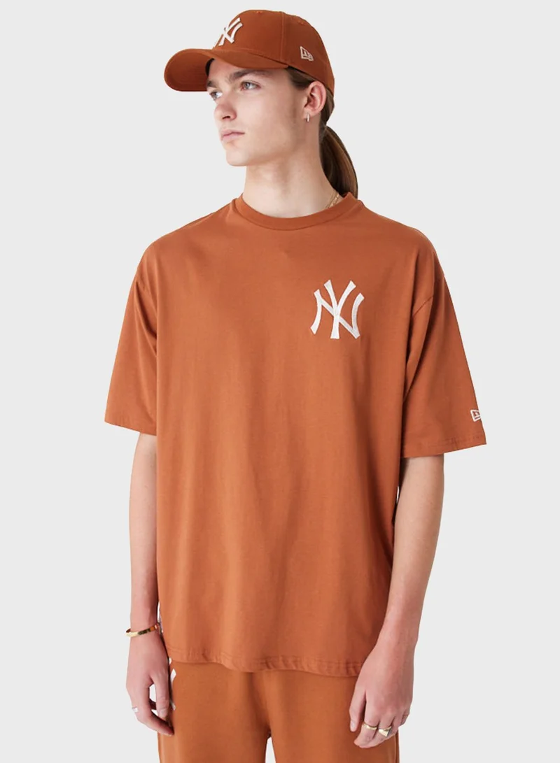 NEW ERA New York Yankees Oversized T-Shirt