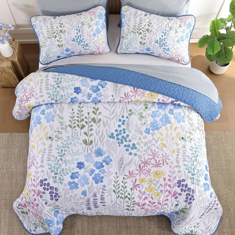 Xruibed Floral Quilt Sets King Size Blue Quilt Set 3 Pieces Bedspreads Bedding Set Soft and Cozy Microfiber Lightweight Quilt Flower Bed Coverlet Sets for All Season(King 104"x90") - Image 5