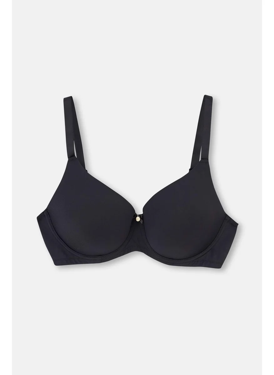 داجي Black 1082KC Clover Unsupported Bra