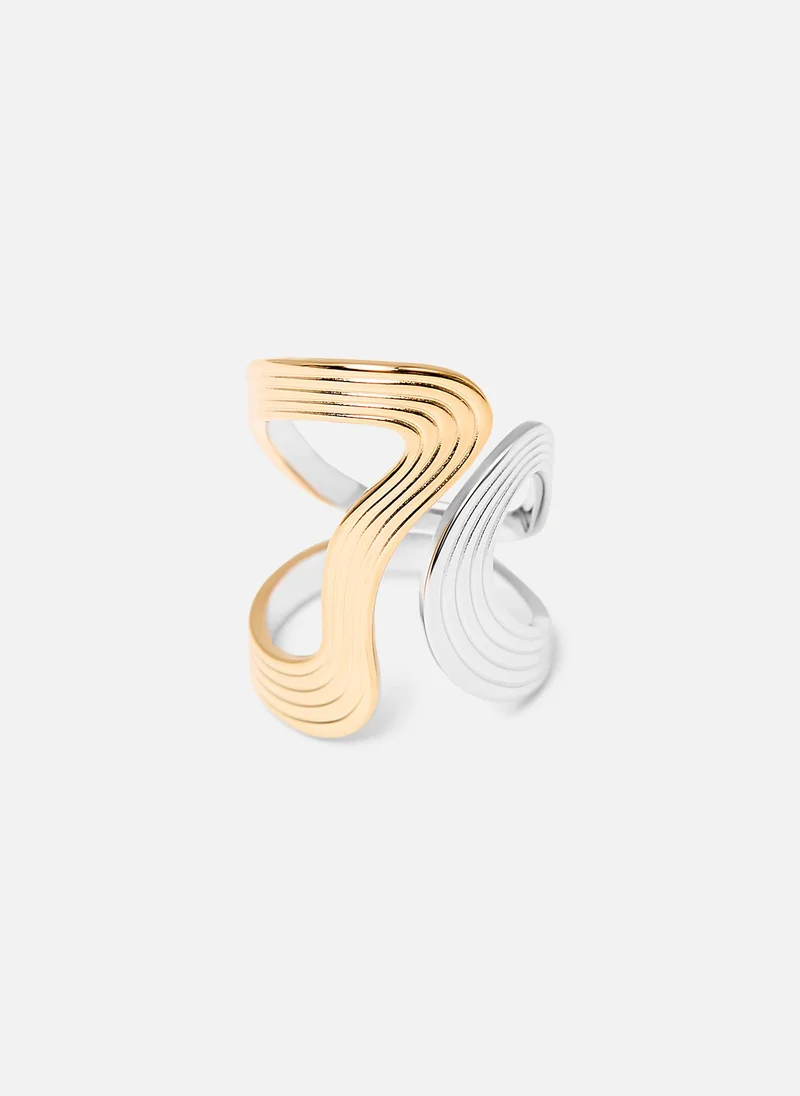 Lichi Abstract-shaped ribbed two-metal ring
