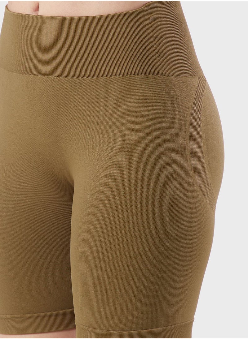 KAWN.YOGA - High Waist Contour Seamless Shorts - Image 1