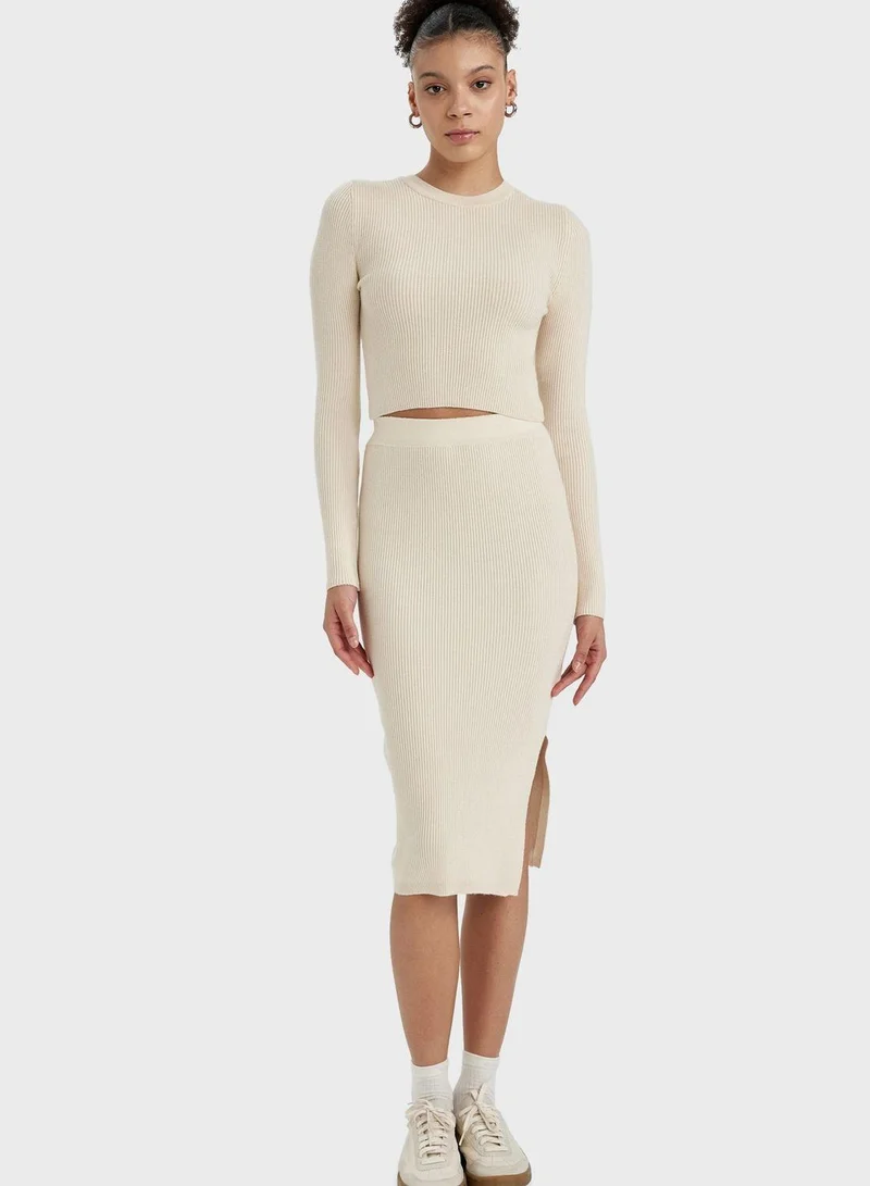 DeFacto Round Neck Sweater