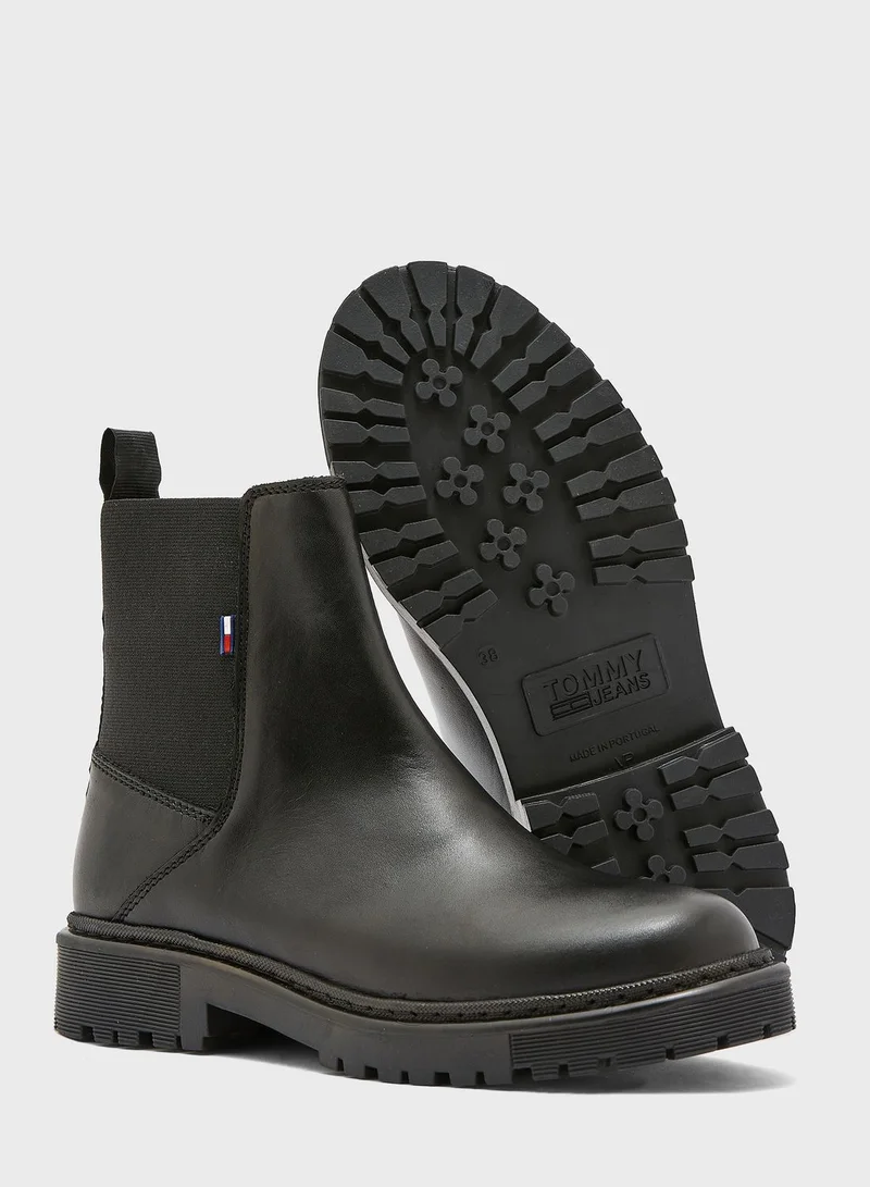 TOMMY HILFIGER Essential Leather Ankle Boot