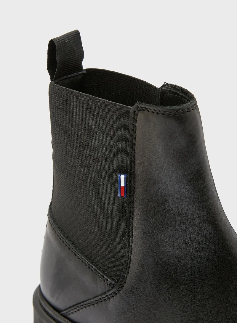 TOMMY HILFIGER Essential Leather Ankle Boot